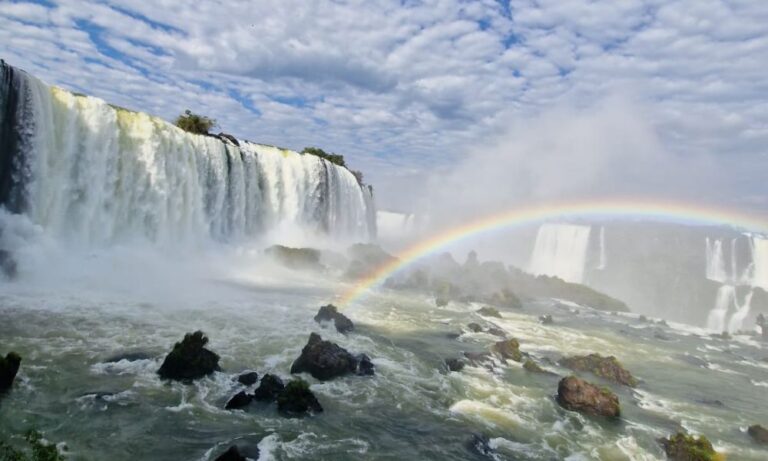 Best Time To Visit Iguazu Falls & When To Avoid