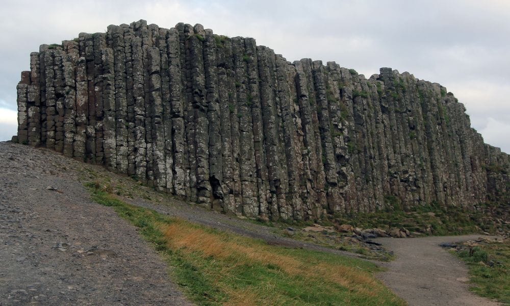 Rock collumns worth seeing at the Giants Causeway.