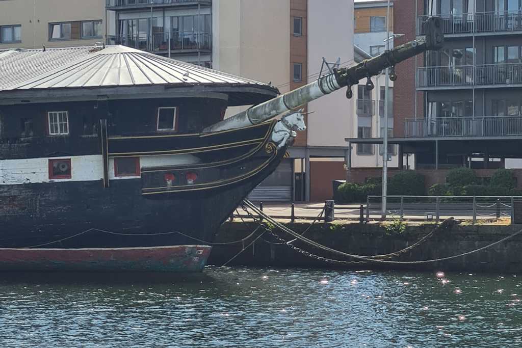 Old ship docked with a unicorn in the front. A thing to do with kids in Dundee.